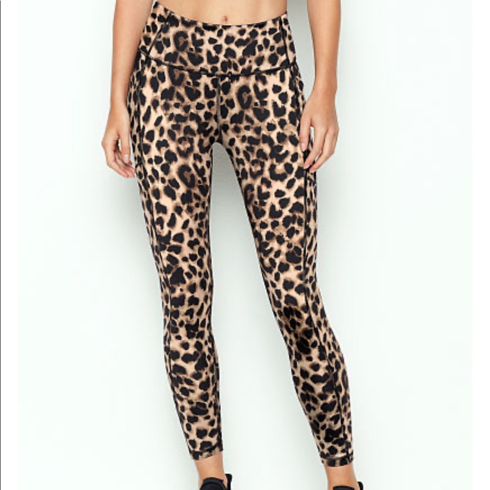 Victoria’s Secret sport leggings